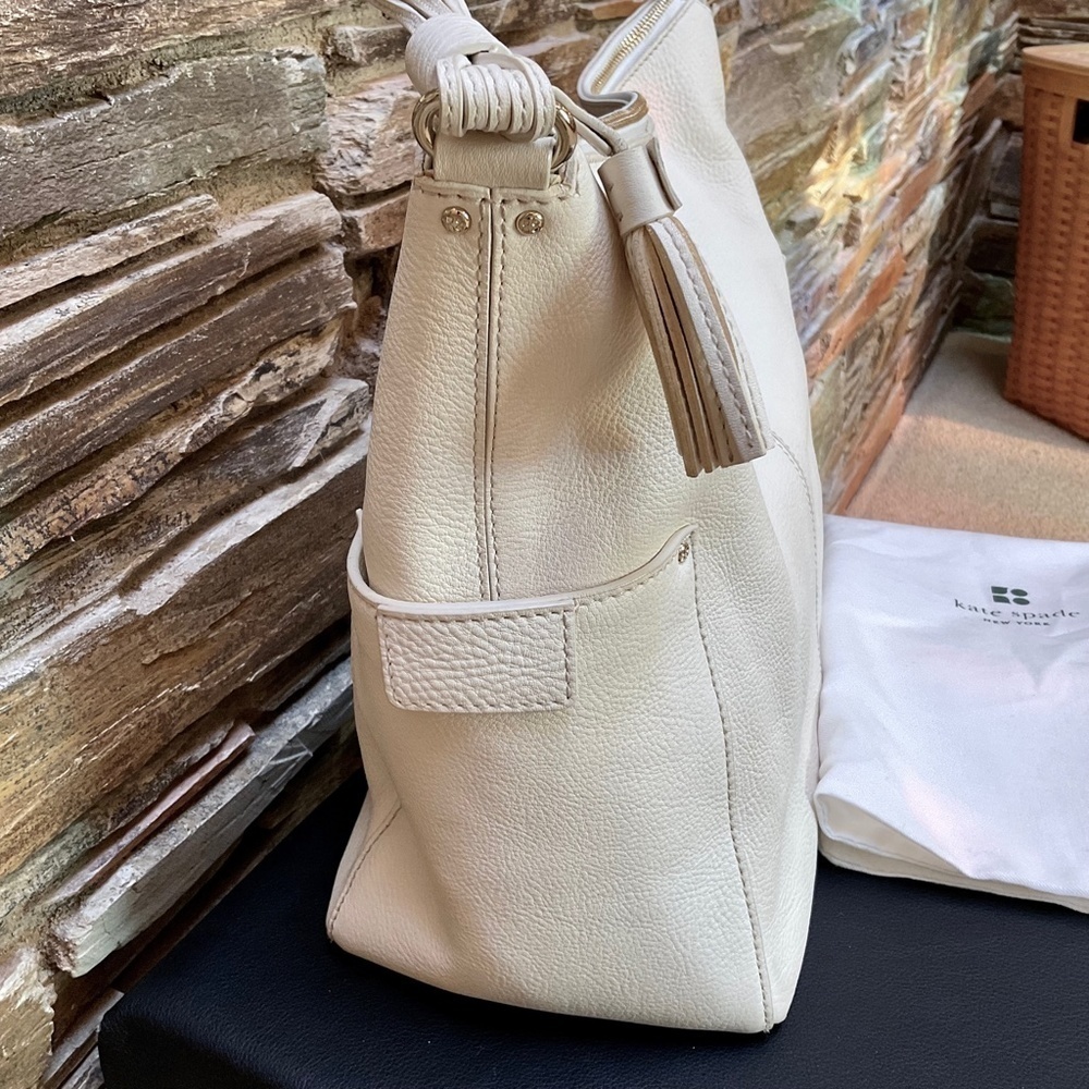 Kate Spade Ivory Leather Shoulder Bag - Picture 2 of 7